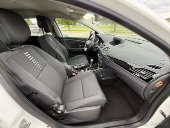 Renault Megane 3 combi - 2011 - 1.5dci 81kW - 124.699Km - 12