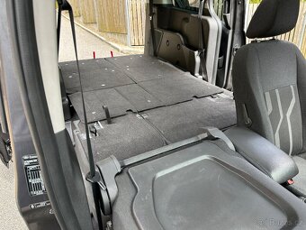 Ford Grand Tourneo Connect 1.6 TDCI TITANIUM PANORAMA - 12