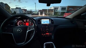 Opel Insignia - 12