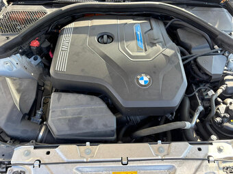 BMW 330E XDRIVE KOMBI - 12