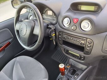 Citroen C2 1.4 Exclusive, jen 89.000 km, servis Citroen - 12