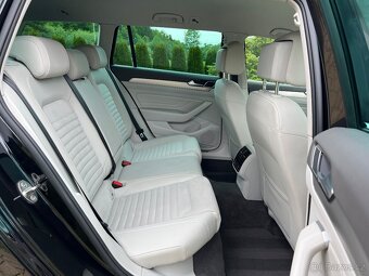 ✅ 2021 VW Passat 2.0TDI R-Line 4Motion Webasto Ťažné HeadUp - 12