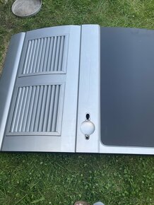 PRAVÉ posuvné DVEŘE na VW T5 T6 s ventilačními mřížkamy - 12