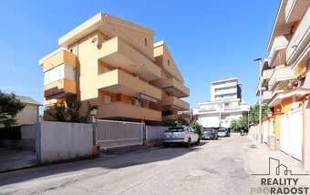 Prodej bytu 2+kk 45 m² Montesilvano, Itálie - 12