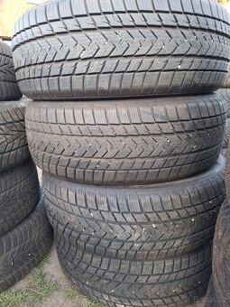 Prodam zimni pneu 235/55 r20 více sad Toyota Lexus - 12