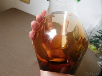 VÁZA - LADISLAV PALEČEK - ŠKRDLOVICE -HUTNÍ SKLO - 12