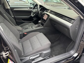 VW Passat B8 2.0TDI 140kW DSG Tažné ACC Navigace Kamera ERGO - 12