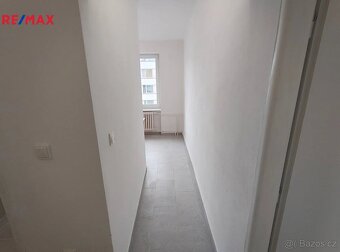 Zrekonstruovaný byt 2+1, 52,4m², Děčín - Boletice - 12