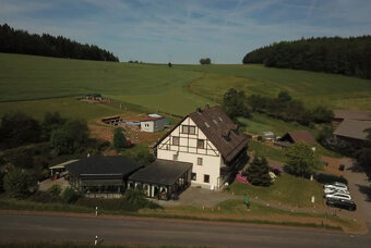 Prodej, rodinný dům, Neualbenreuth - 12