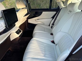 Lexus LS500h SUPERIOR - 12