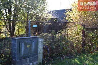 Prodej stavebního pozemku 2288m2 se zastavěnou plochou 361m2 - 12