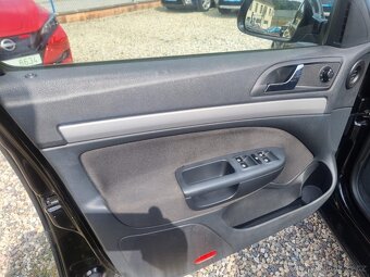 Škoda Octavia 2 FaceLift 2.0TDI 103kw - 12