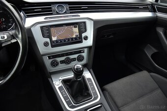 Volkswagen Passat b8 2.0 TDi CR COMFORTLINE,PANORAMA,NAVI,TZ - 12