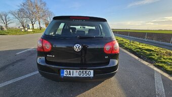 Volkswagen golf 5 1.6 mpi 75kw r.v 2004 - 12