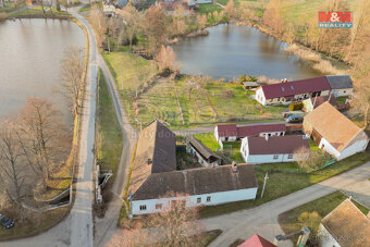 Prodej rodinného domu, 360 m², Ježovy - 12