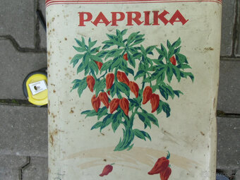 Stará plechová krabička 18 x 18 x 26 cm. - 12