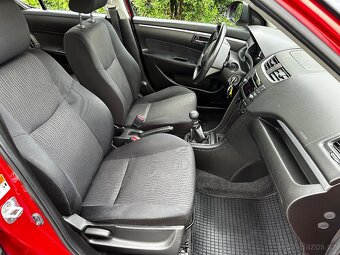 SWIFT 4x4, 1.maj, 152000km, bez koroze, klimatizace - 12