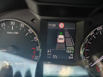 Škoda Octavia III 1.6 TDi GREENLINE - 12