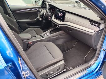 Škoda Octavia 4 iV Combi 1.4TSI 150kW Sport 65tkm Matrix Nav - 12