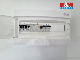 Pronájem kancelářského prostoru,24 m², Praha, ul. Průmyslová - 12