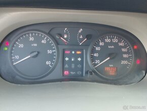 Renault Traffic Flaca6 - 12
