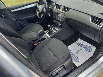 Škoda Octavia 1.6 TDi-digiklima-ČR-serviska - 12