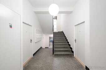 Prodej bytu 2+kk, 52,1 m2, terasa 9,3 m2, PRAHA 4 Michle - 12