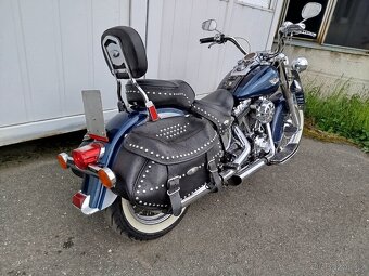 Harley Davidson heritage softail FLSTC - 12