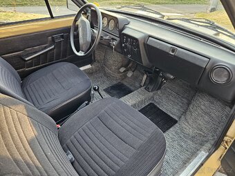 Škoda 120L - 12