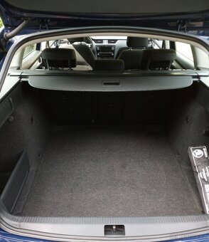 Škoda Octavia 1,6 TDI kombi,1.majitel - 12