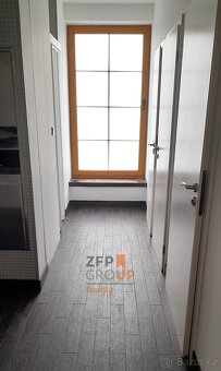 Pronájem kanceláře o rozloze 25,8 m2 , ulice K Radotínu , Pr - 12