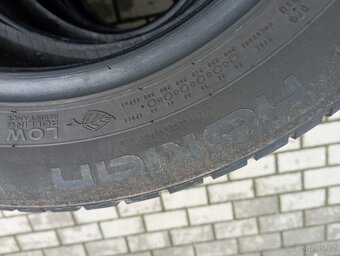 215/55/16 Letní pneumatiky Nokian 4mm - 12