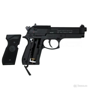 Pistole Beretta M92 FS - 12