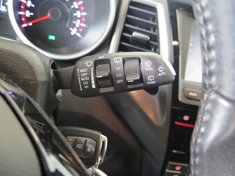 SsangYong XLV 1.6 E-XDi, 4x4, navi, kamera, tažné, klima - 12