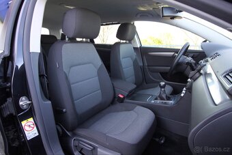 PASSAT B7, 2.0Tdi-103kw,COMFORTLINE,RNS315,2xPDC,Výhřevy,r12 - 12