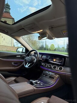 MERCEDES-BENZ E 220d  ALL TERRAIN 4matic 08/2018 E220d - 12