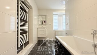 Prodej bytu 2+kk, 55 m2 - Broumov - Nové Město, ev.č. 00174 - 12