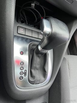VW Golf 2009 DSG 2.0 TDI hatchback - 12