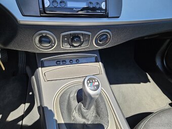 BMW Z4 2,2L BENZIN 6TI VÁLEC - 12