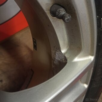 ALU kola Brock 5x114,3 + zimní pneu 225/55 R17 - 12