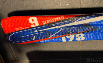 Lyže Atomic Aerospeed 178cm s hůlkami Gabel - 12