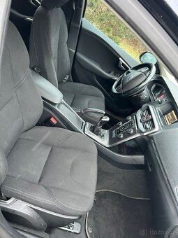 Volvo V40 1.6D D4 85kW - 12
