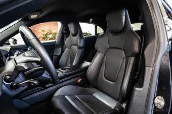 Porsche Taycan 4S CROSS TURISMO - 12