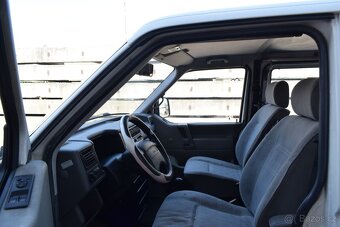 Volkswagen Transporter 2.5 TDI/5-6 MÍST/KLIMA/1996/ - 12