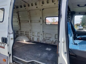 Iveco Daily 50C13v v papírech sníženo na 3,5tuny 6 místné - 12