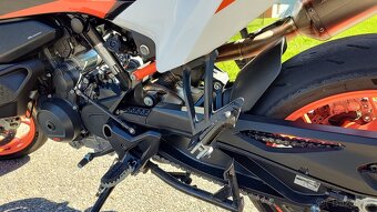 KTM 890 SMT - velká výbava - 12
