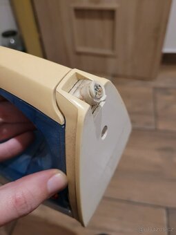 Staré žehličky a dózy - 12