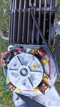 Babetta 210 - kompletní motor, funkční, těžké čelisti - 12