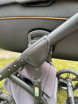 Kočárek Roan Bass - 12