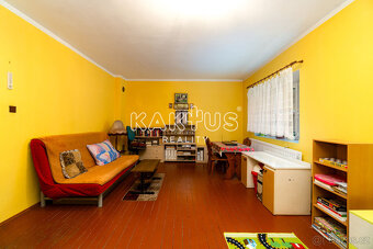 Prodej RD o dvou bytových jednotkách na ulici Staré Purkarti - 12